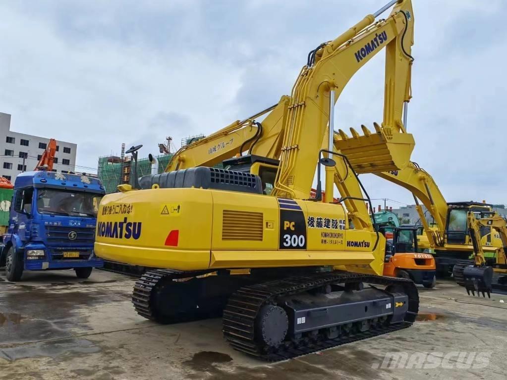 Komatsu PC 300-8 Pelle sur chenilles