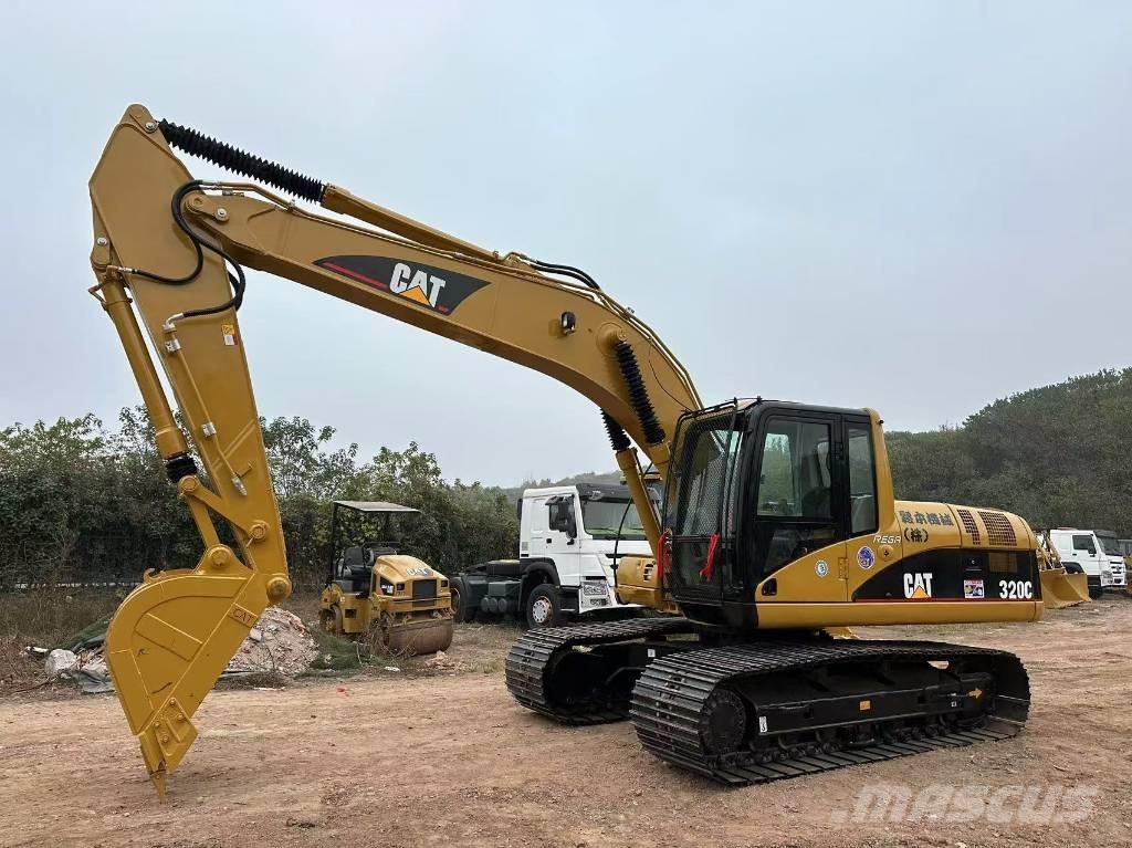 CAT 320 C Pelle sur chenilles