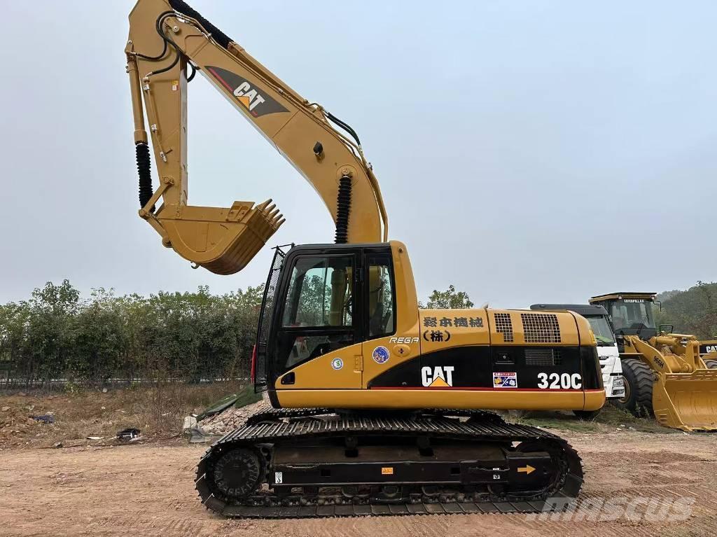CAT 320 C Pelle sur chenilles