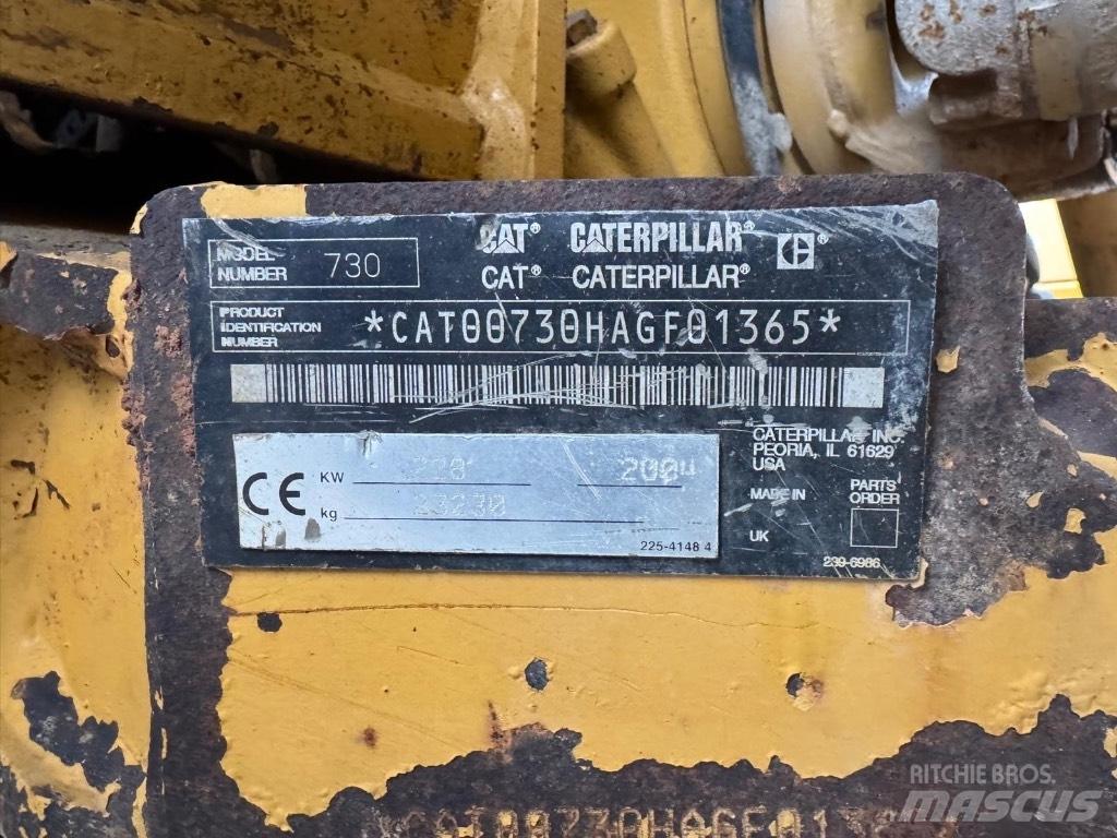 CAT 730 Tombereau articulé