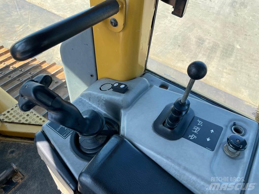 CAT D6N XL Bouteurs sur chenilles