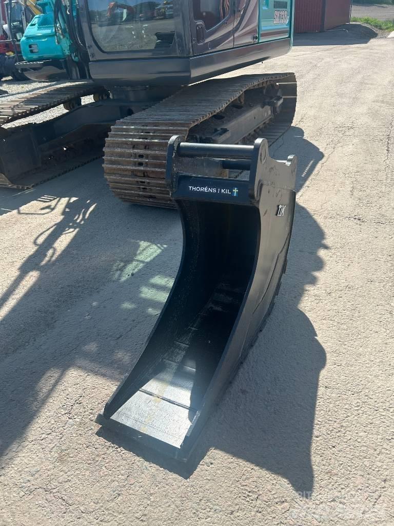 Kobelco SK130LC-11 Pelle sur chenilles