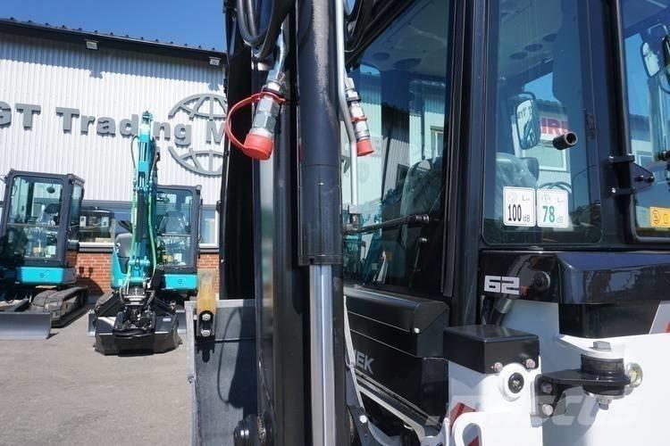 Hidromek HMK 62 Tractopelle