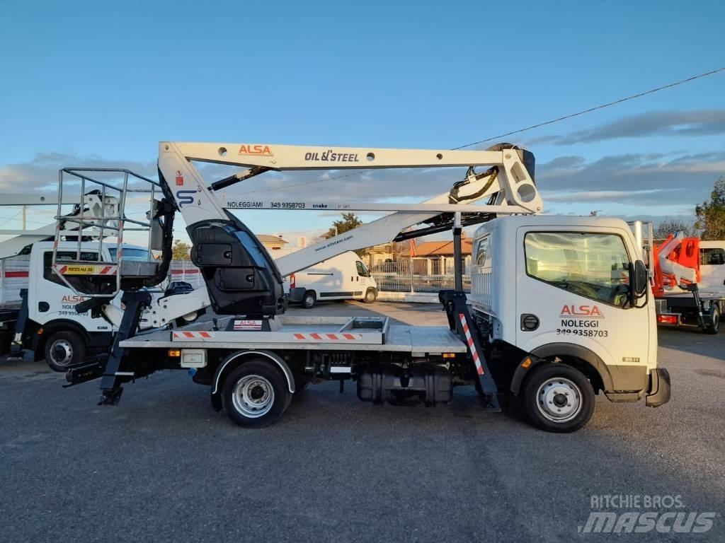 Oil & Steel 2112 Camion nacelle