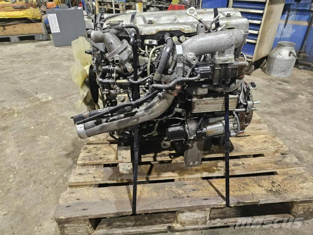 Mitsubishi 4M42-3AT2 Moteur