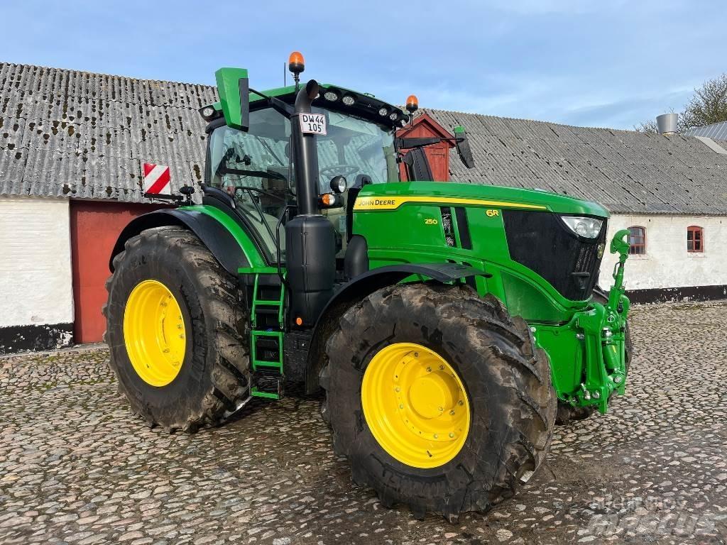 John Deere 6R 250 Tracteur