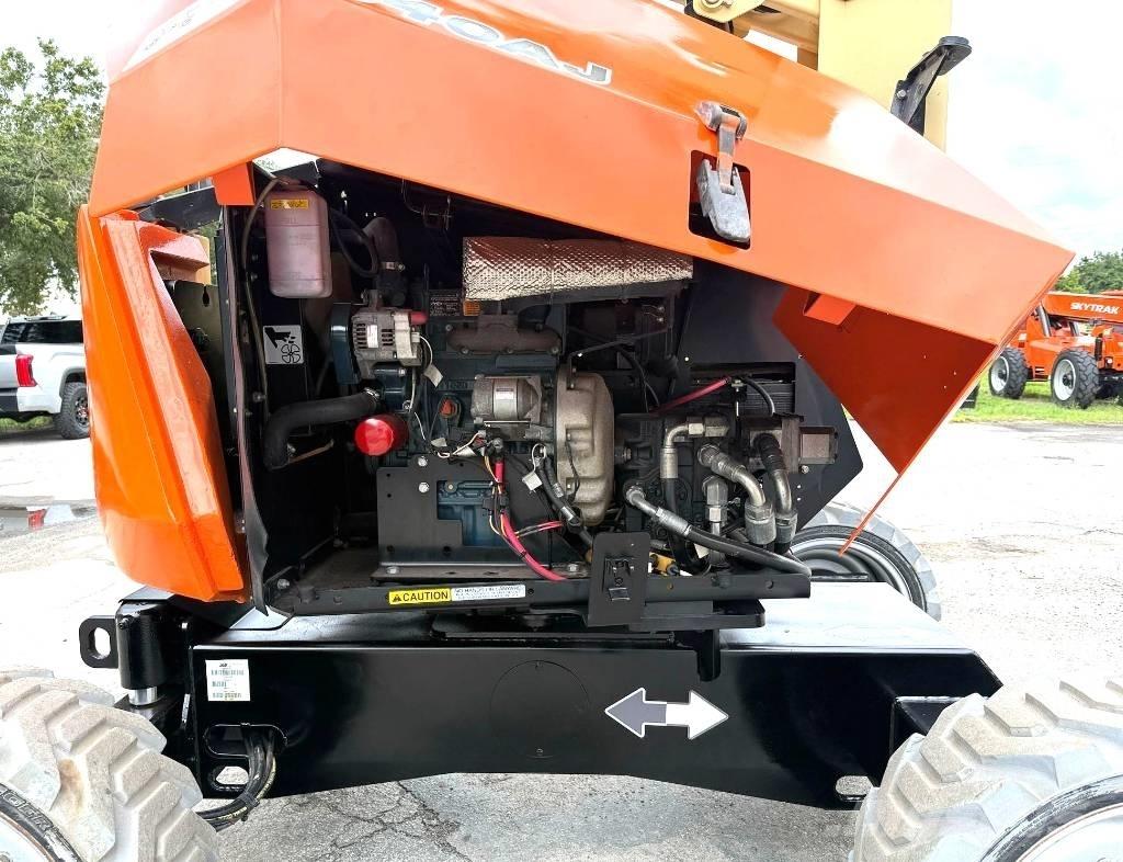 JLG 340 AJ Nacelles articulées