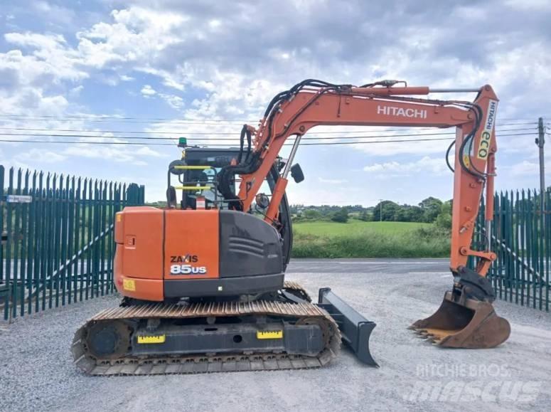 Hitachi ZX 85 US-6 Mini pelle 7t-12t