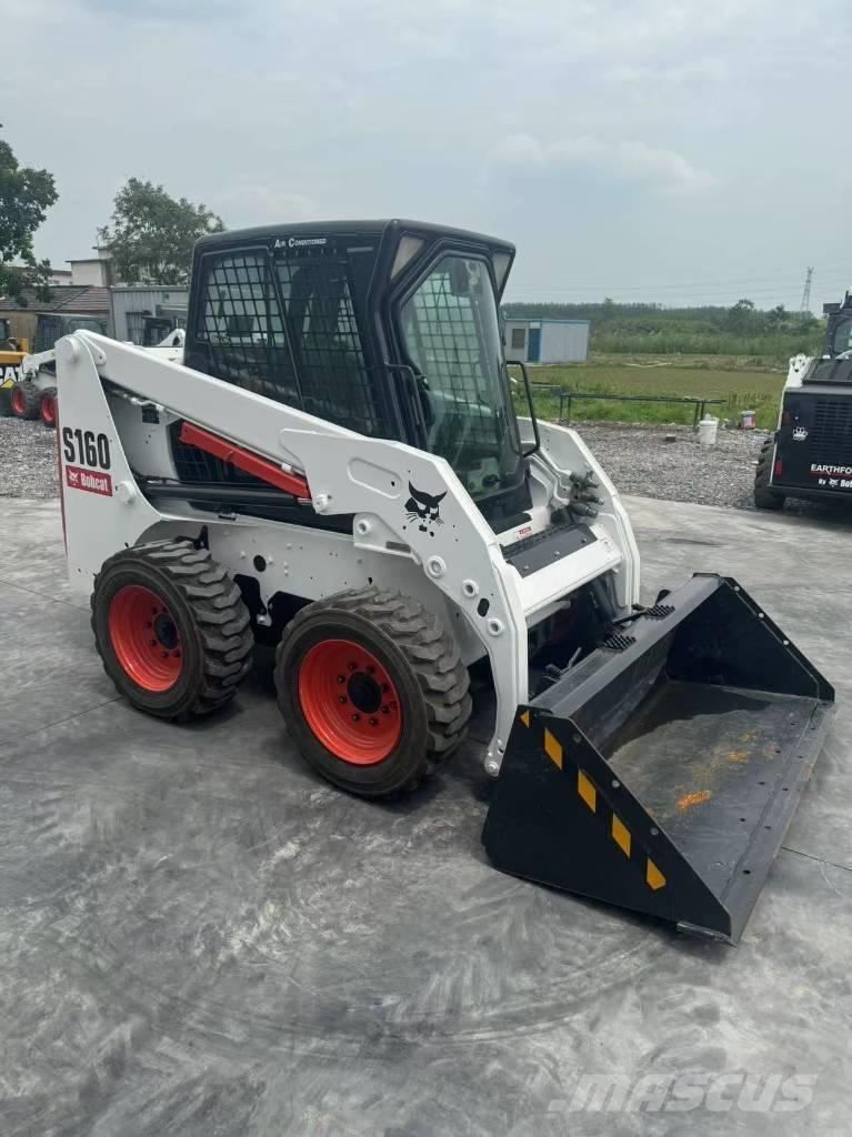 Bobcat S 160 Pelle sur chenilles