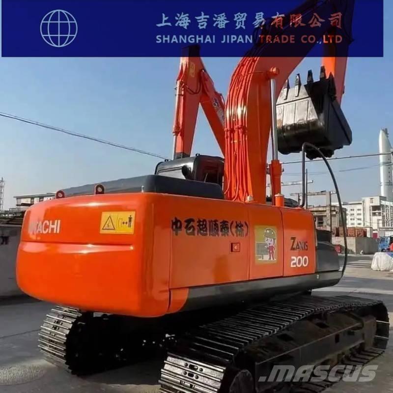 Hitachi ZX 200 Pelle sur chenilles
