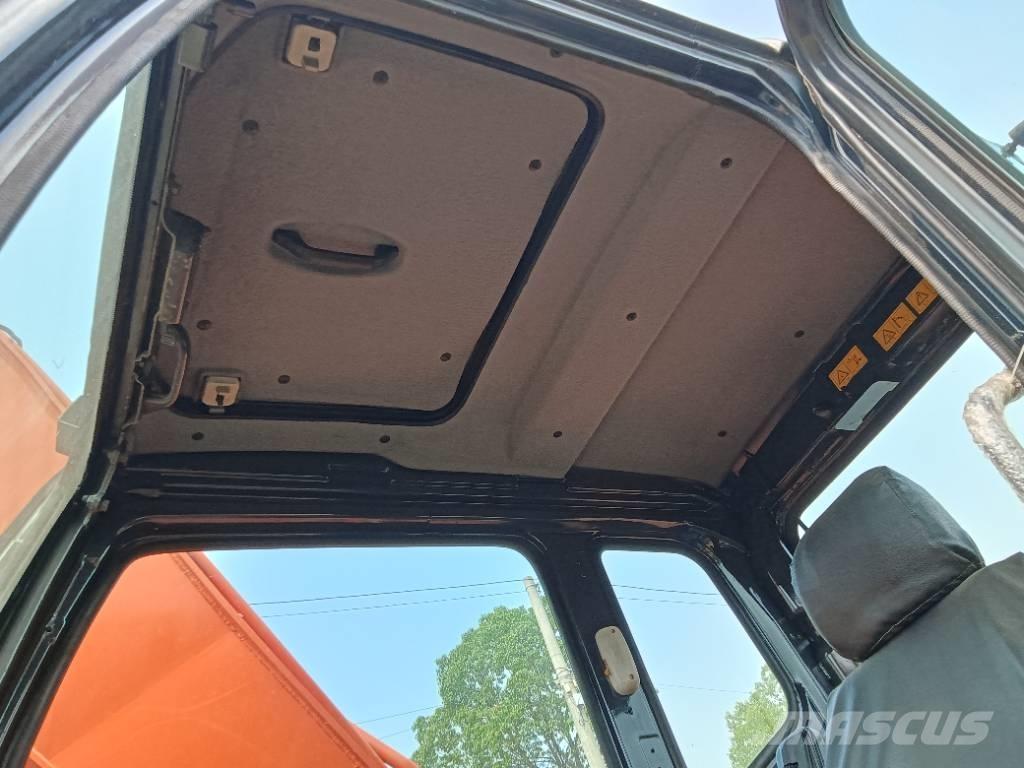 Hitachi ZX 160 Pelle sur chenilles