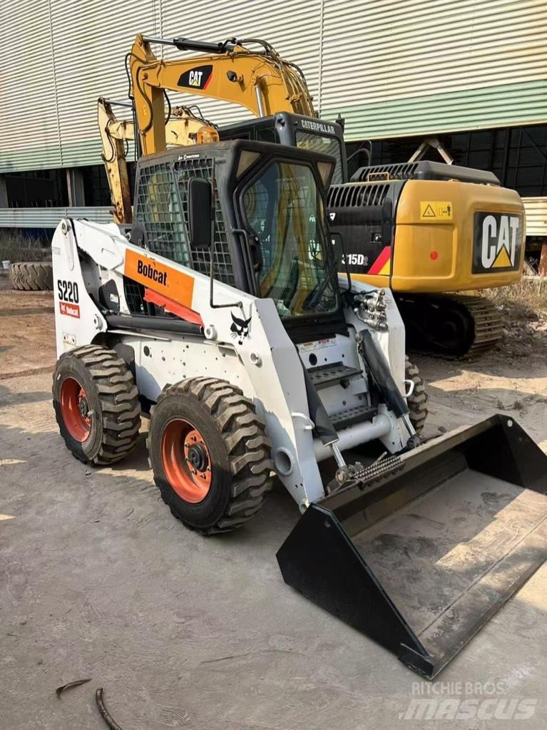 Bobcat S 220 Chargeuse compacte