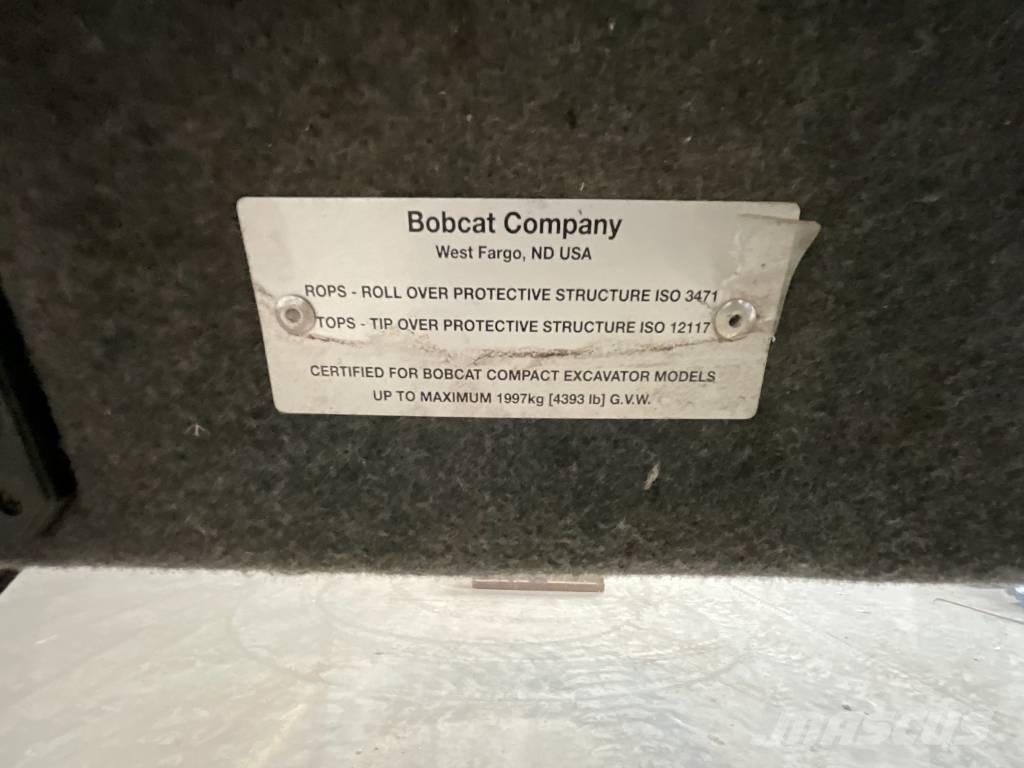Bobcat E 16 Cabine