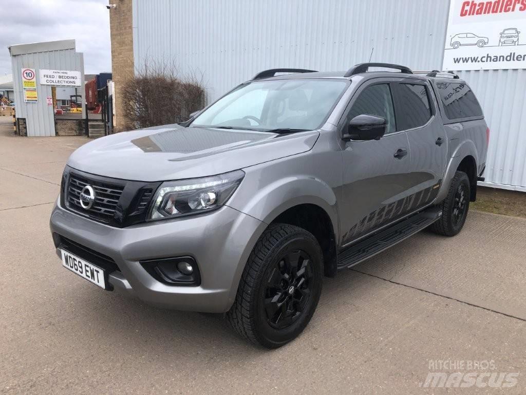Nissan Navara Utilitaire benne