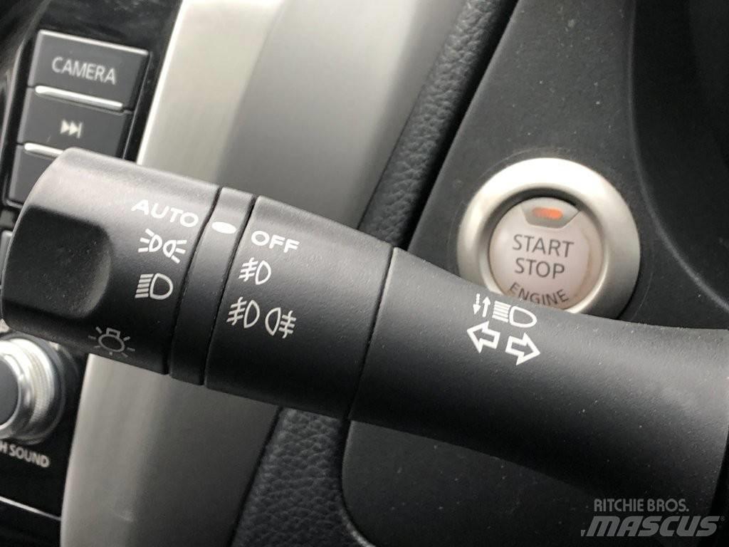 Nissan Navara Utilitaire benne