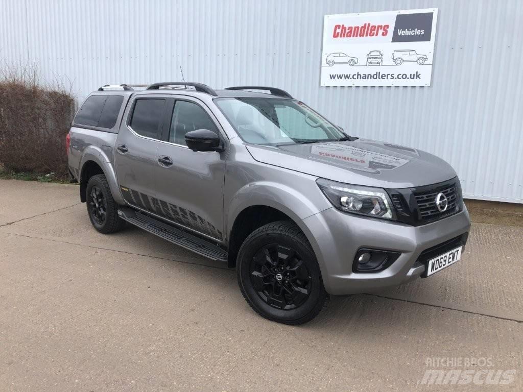 Nissan Navara Utilitaire benne