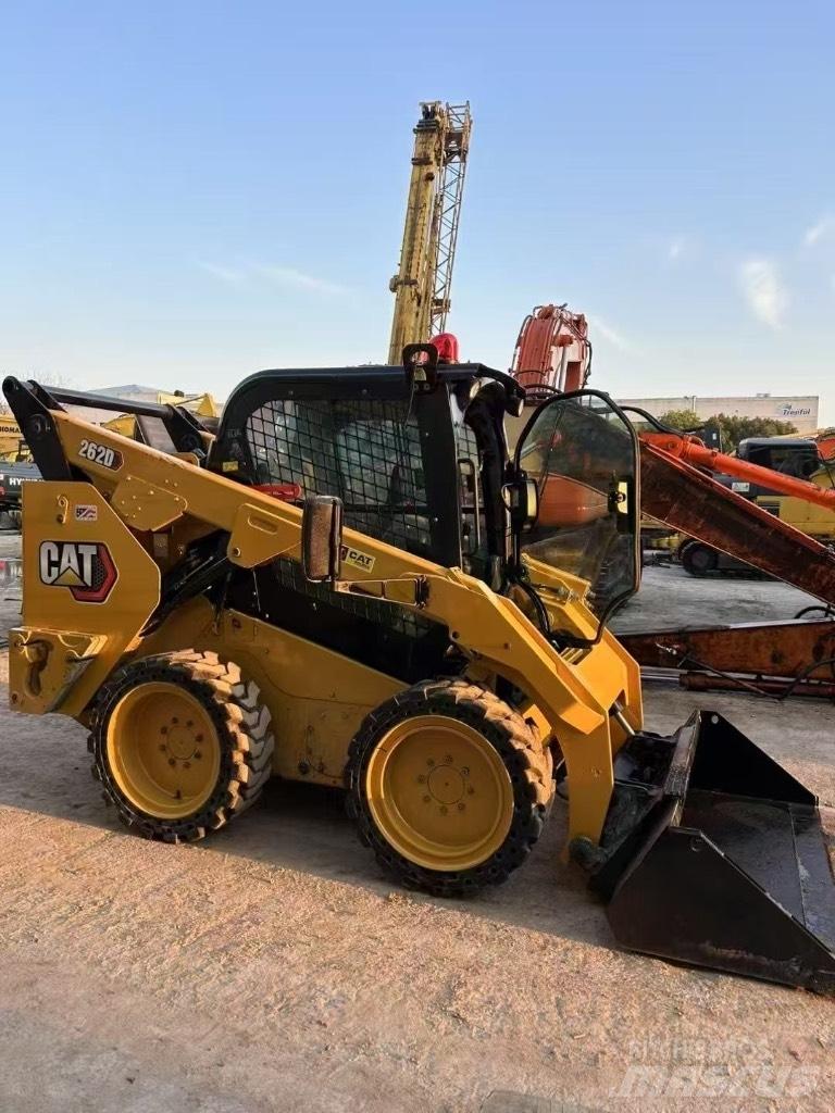 CAT 262 D Chargeuse compacte