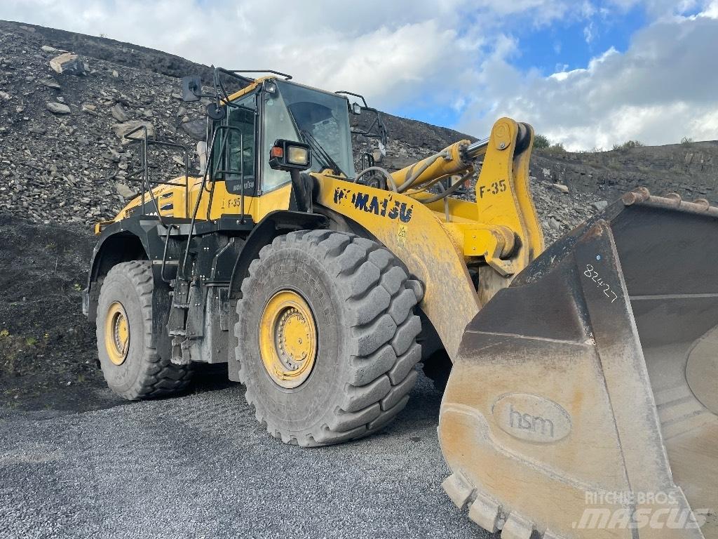 Komatsu WA500 Chargeuse sur pneus