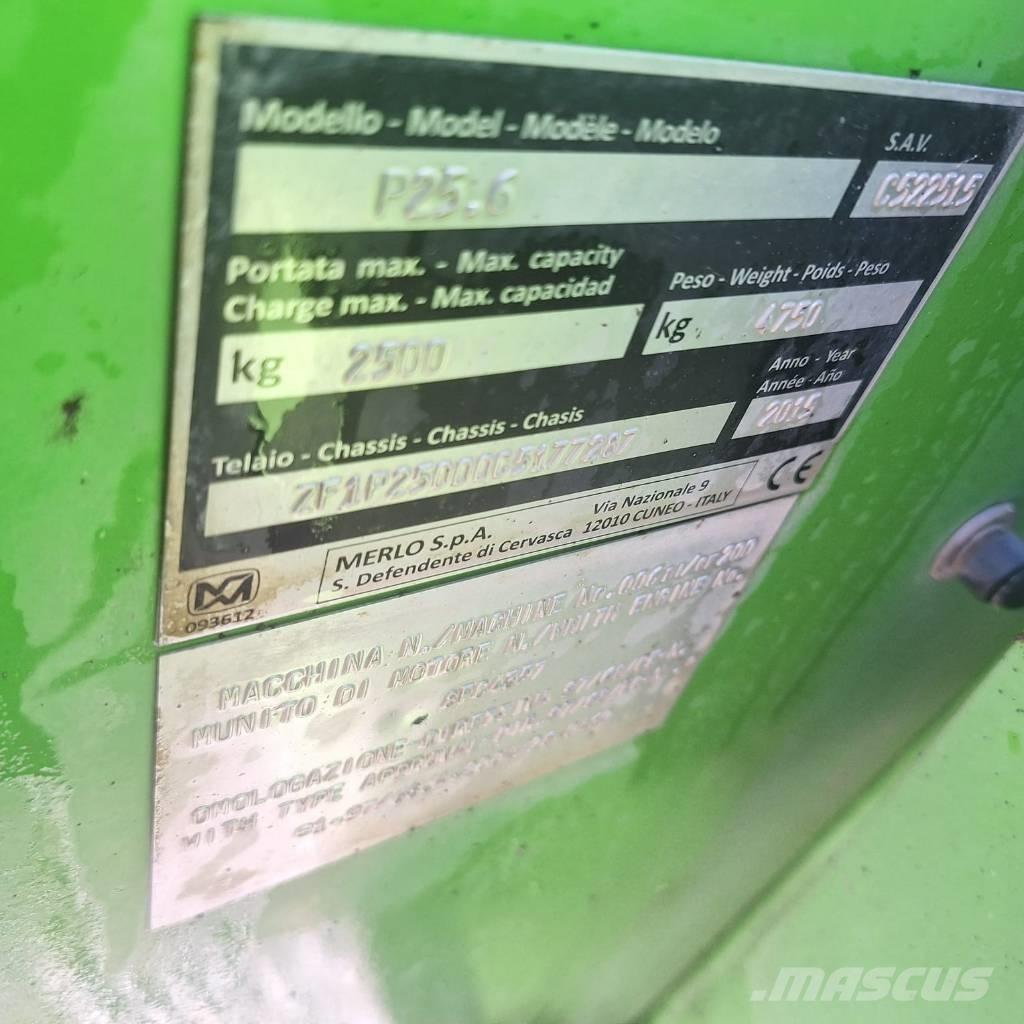 Merlo P25.6 Chariot télescopique