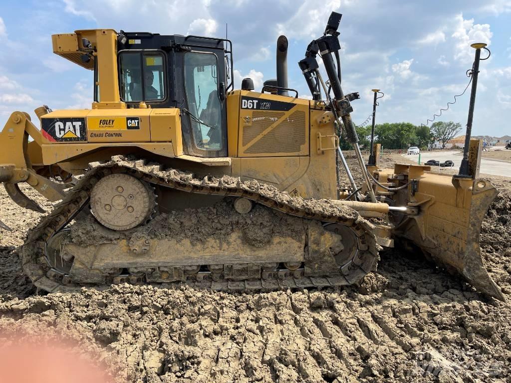 CAT D 6 T XW VP Bouteurs sur chenilles
