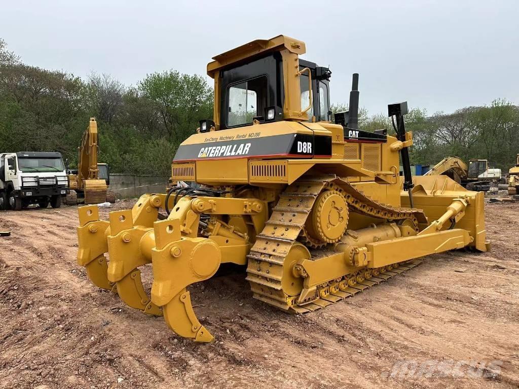 CAT D8R Bouteurs sur chenilles