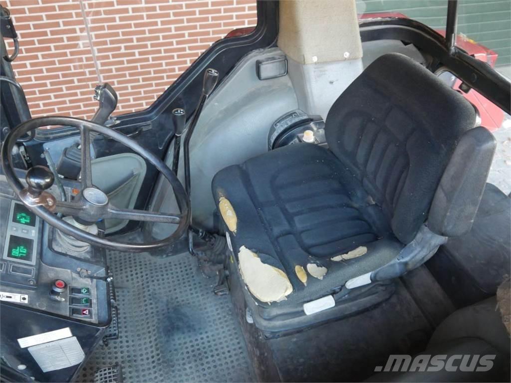 Case IH 844 XL+ Tracteur