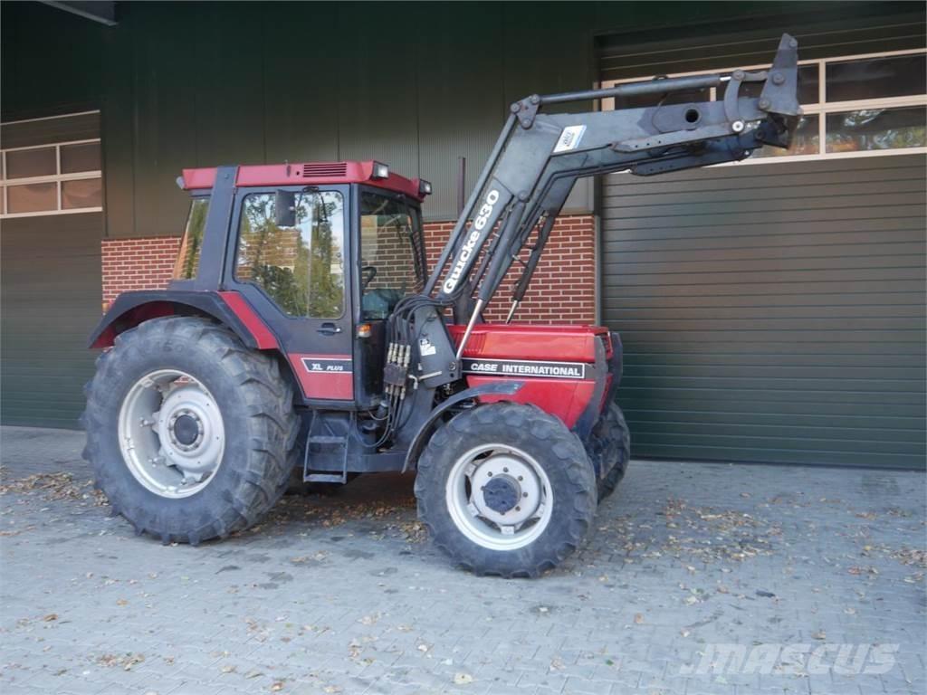 Case IH 844 XL+ Tracteur