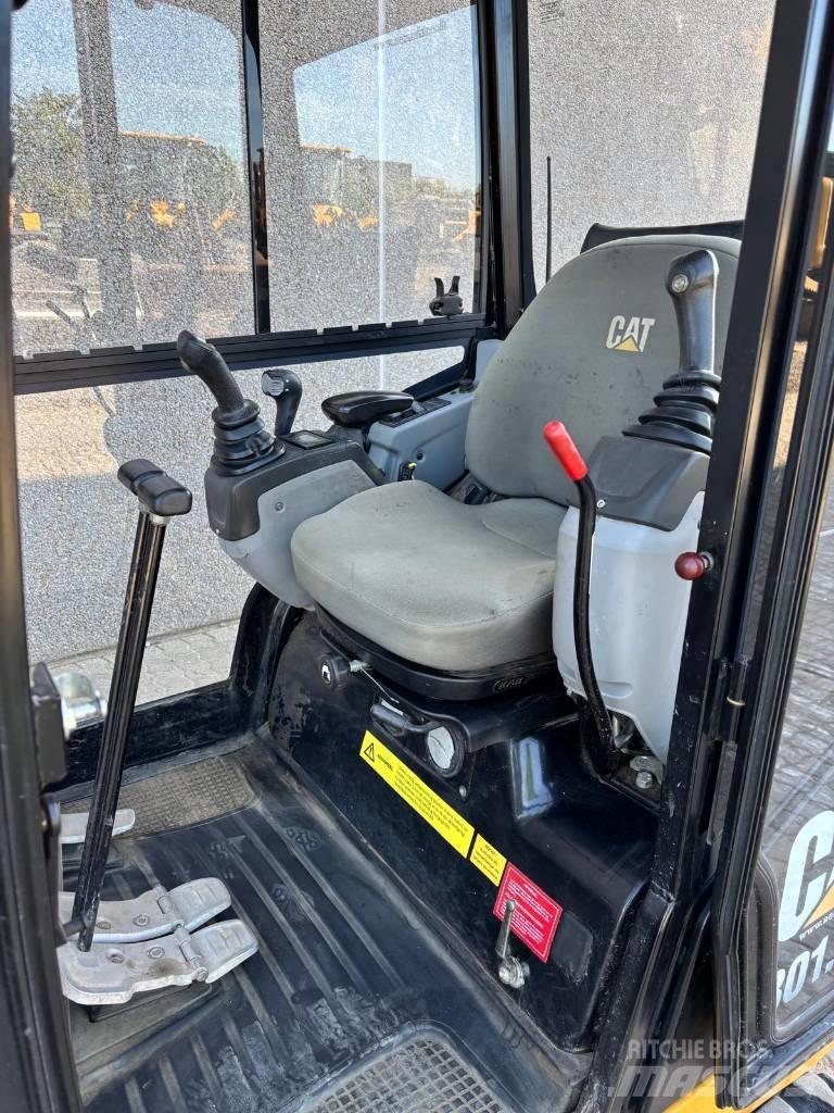 CAT 301.7 D Mini pelle < 7t