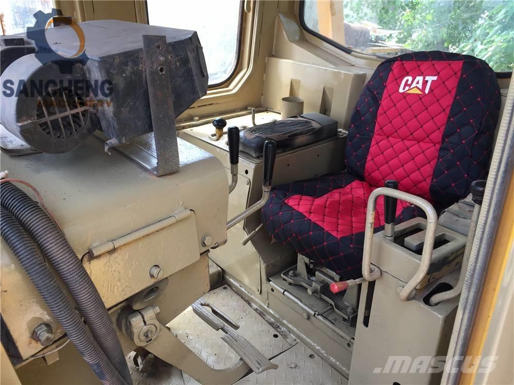 CAT D 8 K Bouteurs sur chenilles