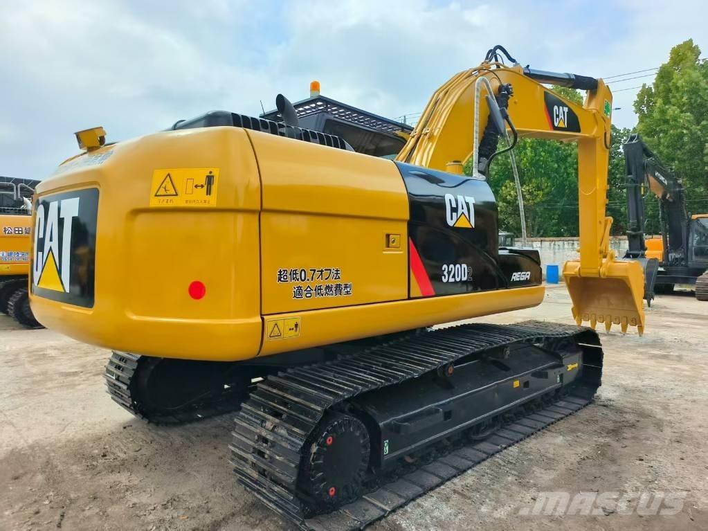 CAT 320 D Pelle sur chenilles