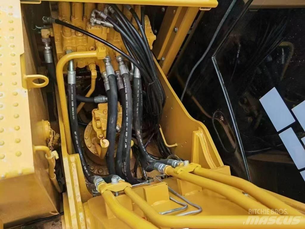 CAT 313GC Pelle sur chenilles