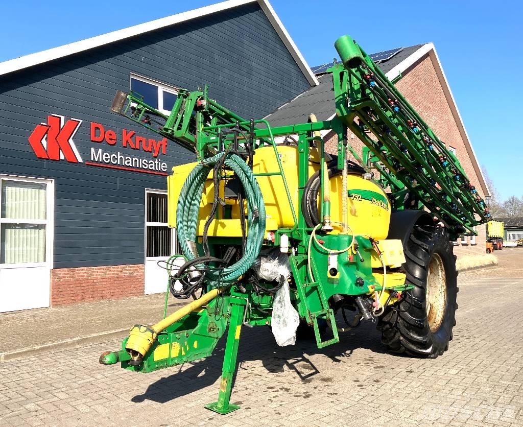 John Deere 732 Pulvérisateurs traînés