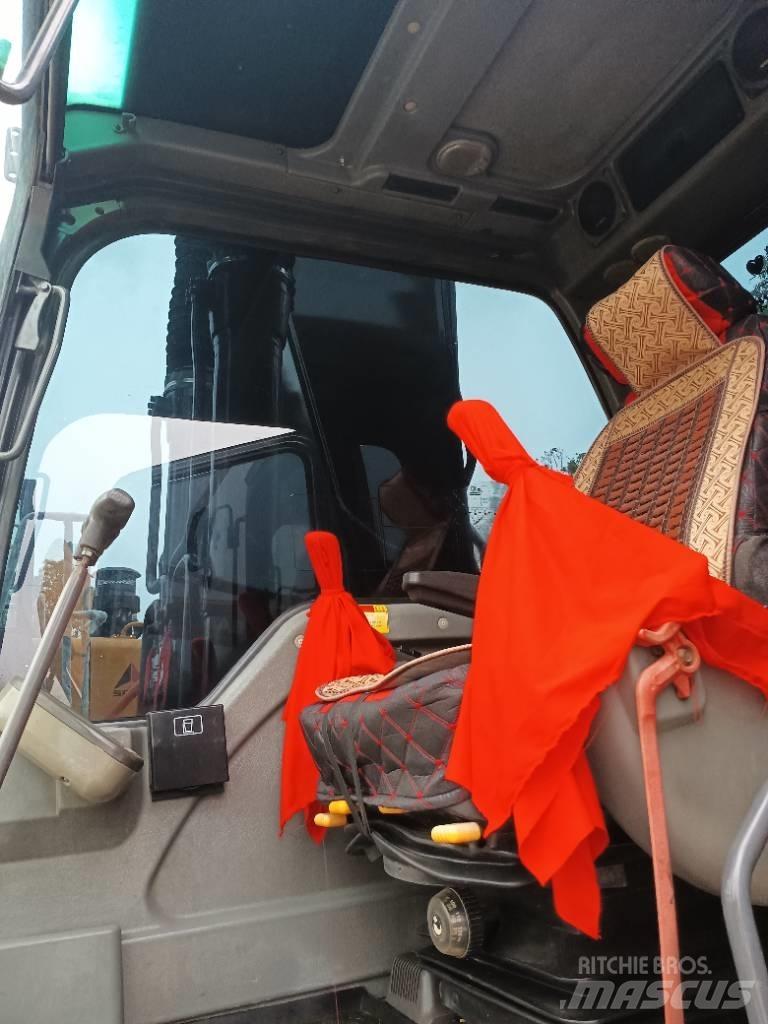 Volvo EC 210 Pelle sur chenilles