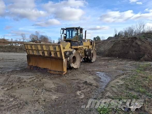 CAT 816 F Compacteur de sol