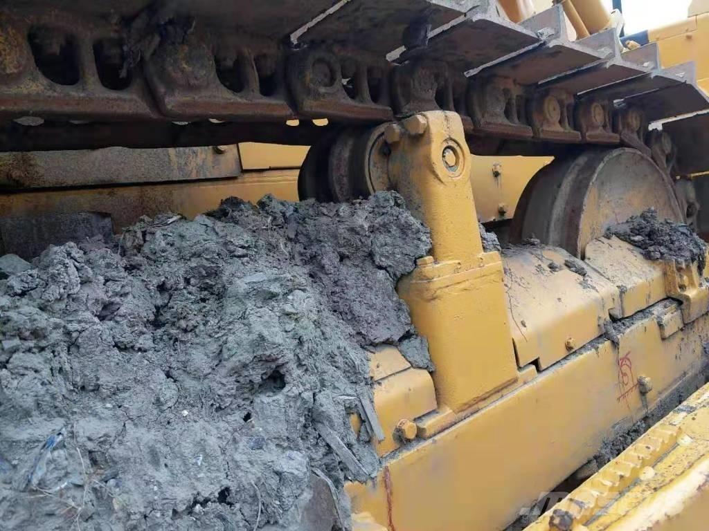 Shantui SD16 Bouteurs sur chenilles