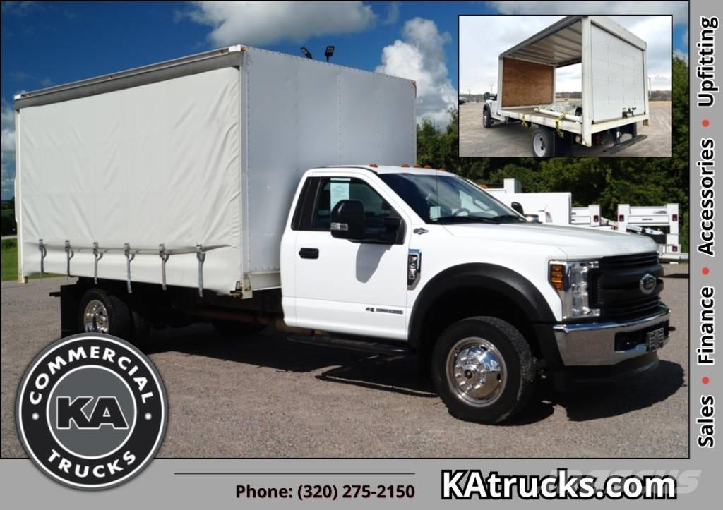 Ford F 450 XL SD Camion à rideaux coulissants (PLSC)