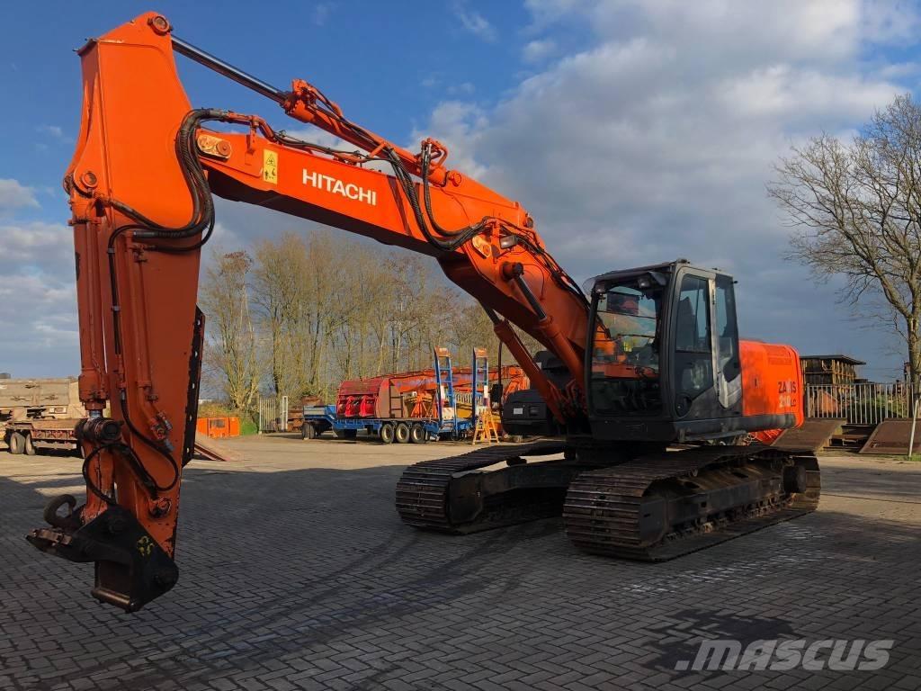Hitachi ZX 210 LC-3 Pelle sur chenilles