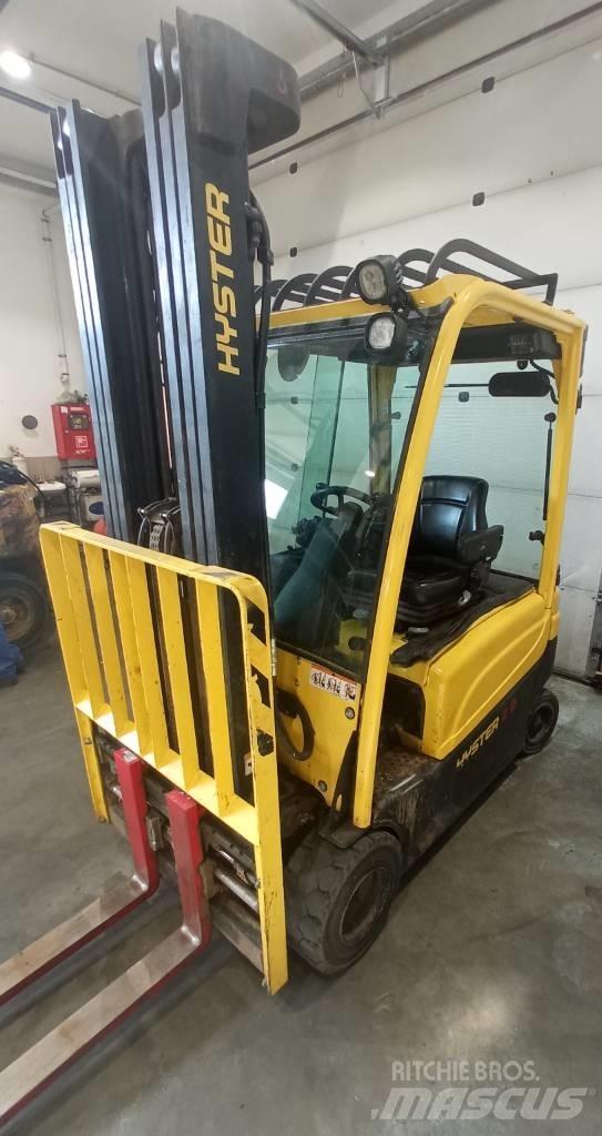Hyster J 2.0 XN LWB Chariots élévateurs électriques
