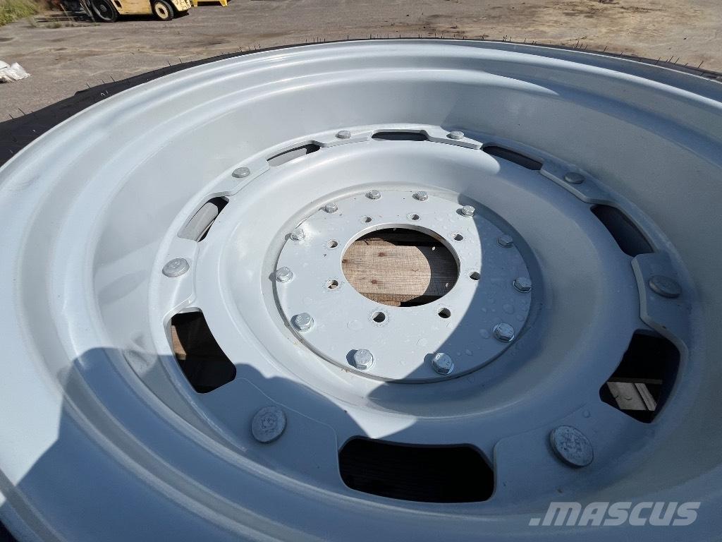 Mitas AC 90 Pneus, roues et jantes