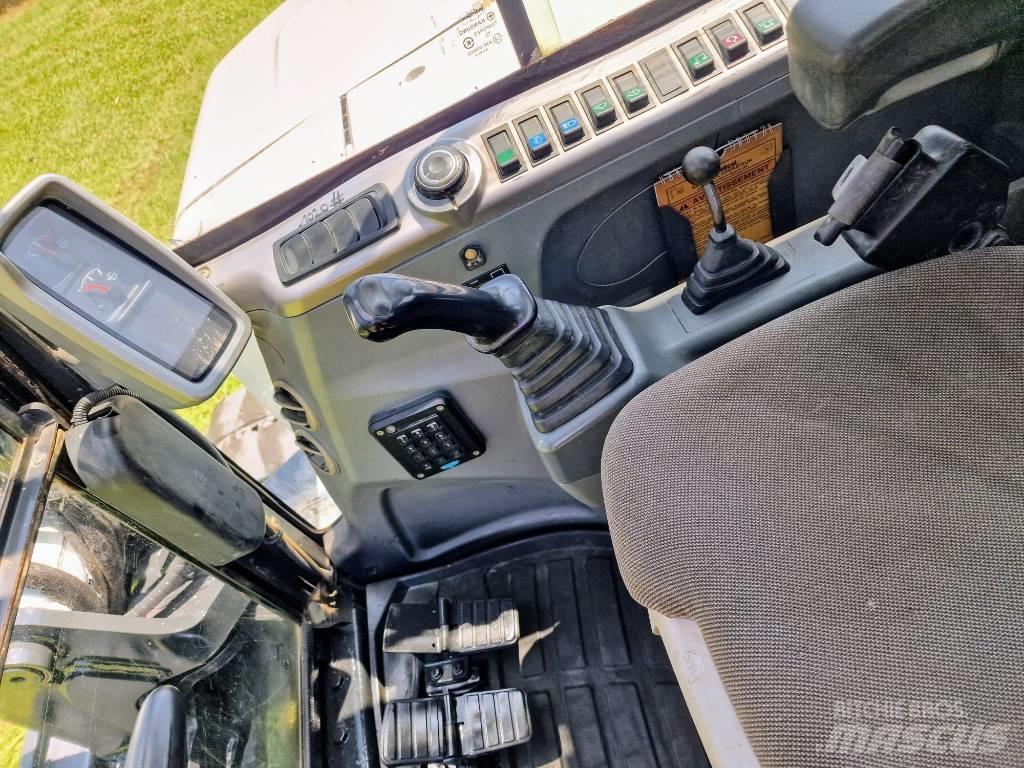 Bobcat E 80 Mini pelle 7t-12t