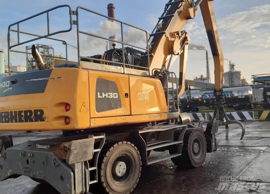 Liebherr LH 30 M Pelle à déchets