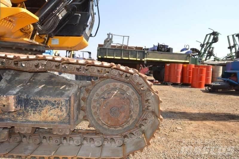 JCB JS205 Mini pelle < 7t