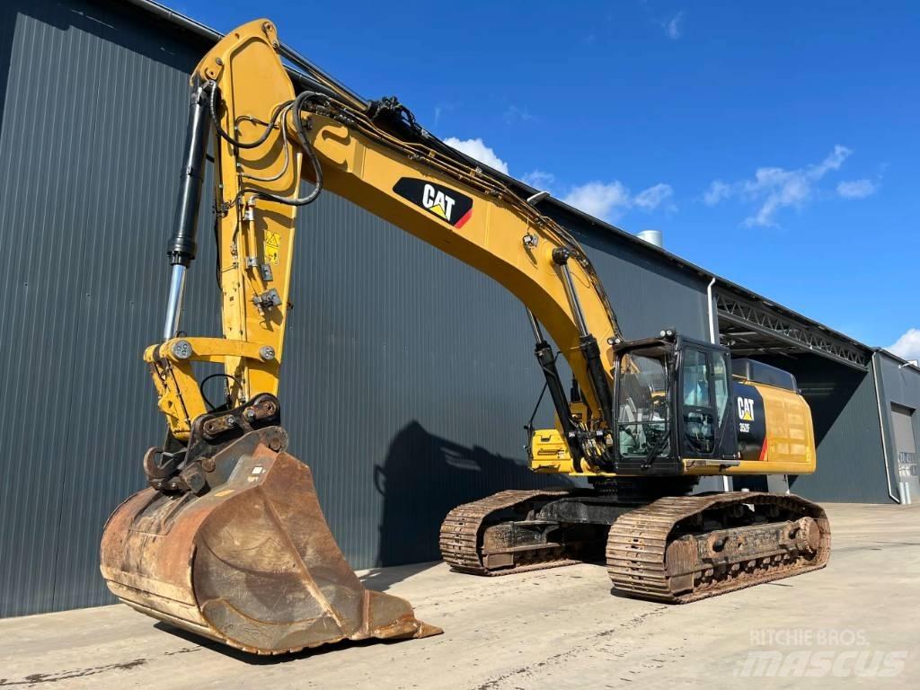 CAT 352F Pelle sur chenilles