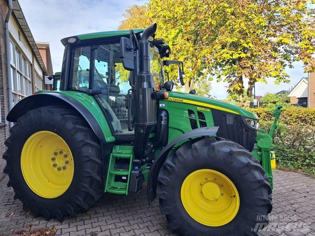 John Deere 6120M Tracteur