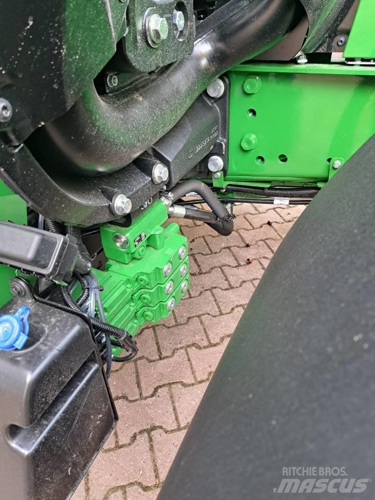 John Deere 6120M Tracteur