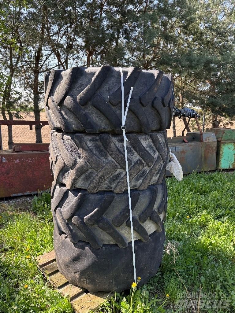 Mitas 405/70-20 Pneus, roues et jantes