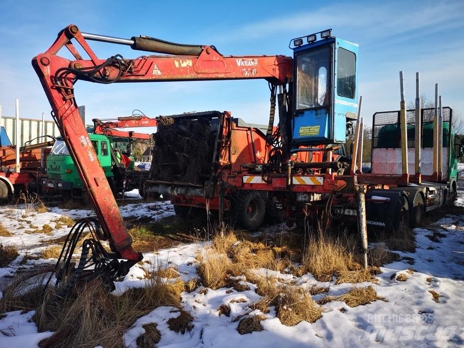 Scania 144 G Camion plateau ridelle avec grue