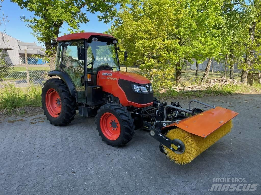 Kubota M 7040 Tracteur