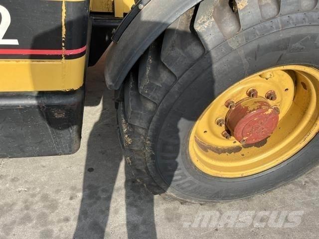 CAT TH62 Télescopique agricole