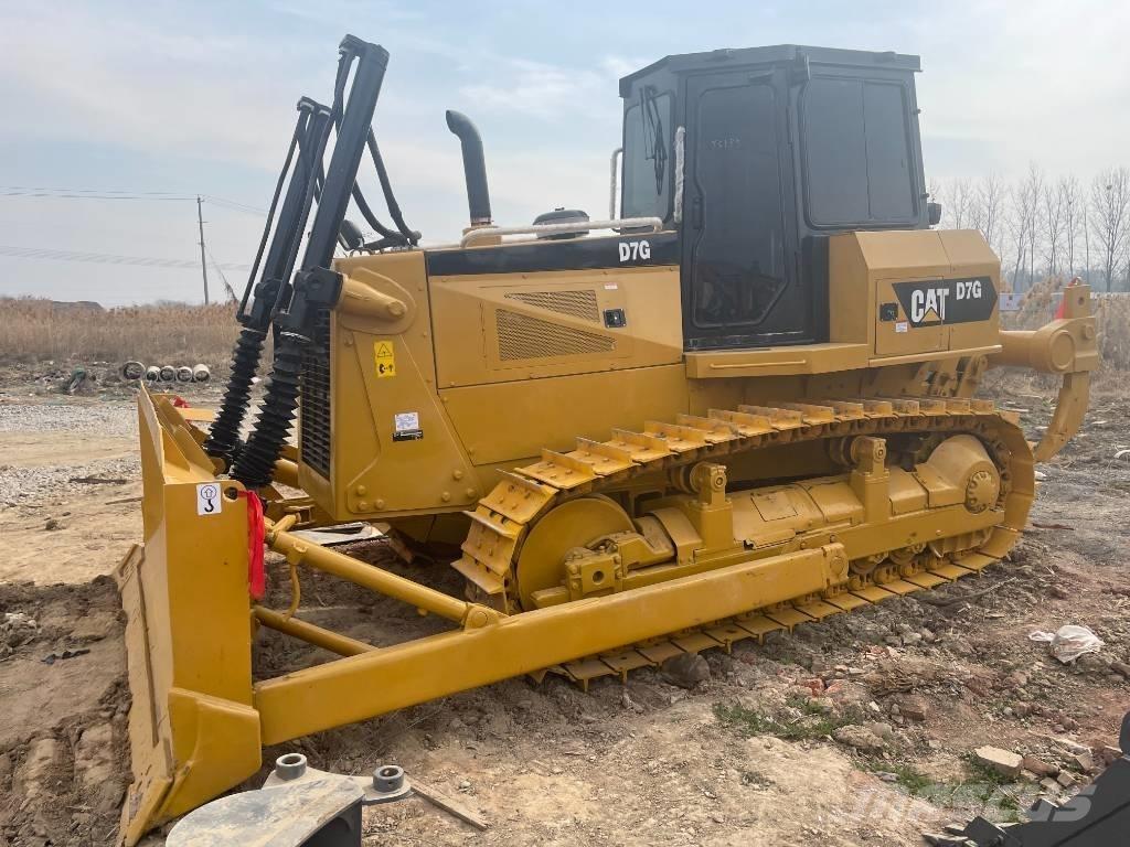 CAT D 7 G Bouteurs sur chenilles